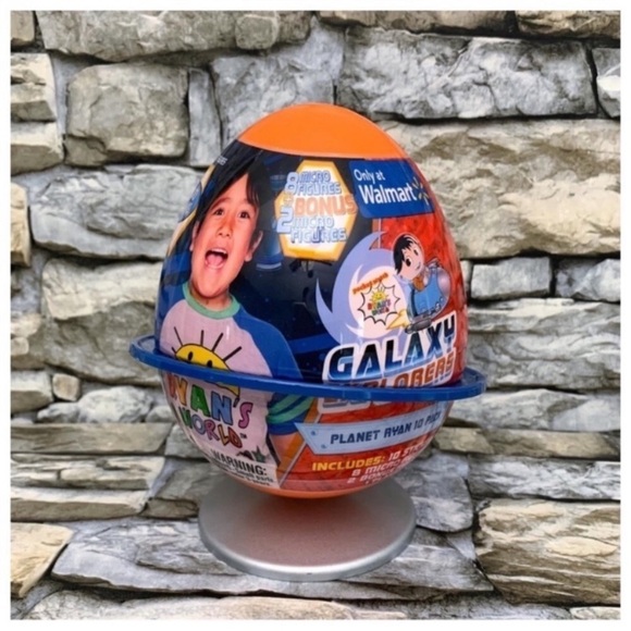 Ryan's World Other - NEW Ryans World Galaxy Explorer Planet 10 Doll Figure Pack Shuttle Space Egg NIP